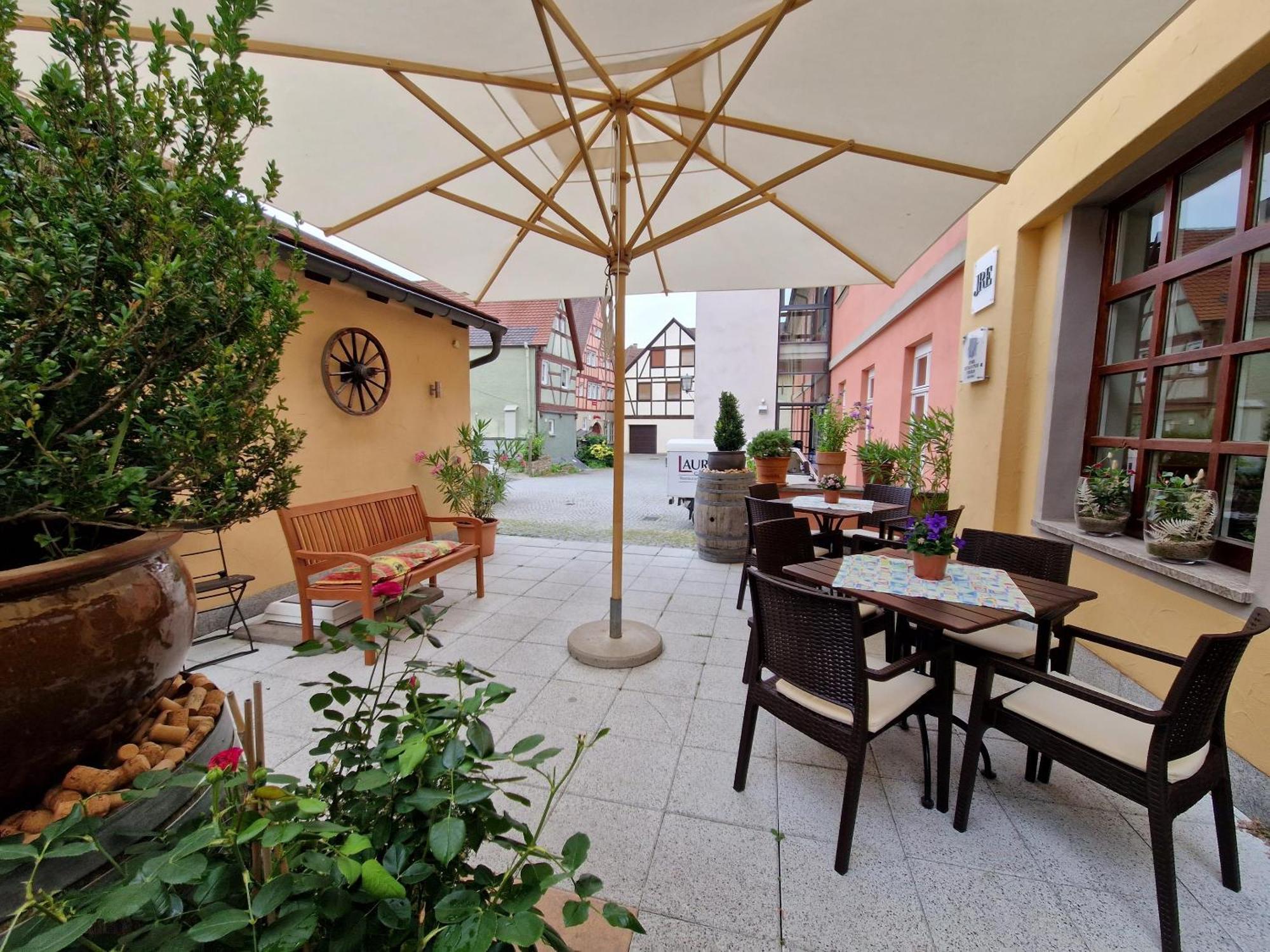 Laurentius Boutique-Hotel & Restaurant Weikersheim Exterior foto